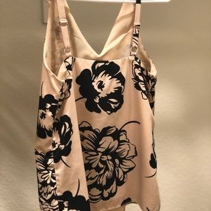 Floral sleeveless blouse